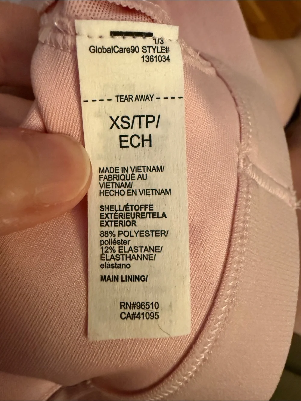 Under Armour Baby Pink Compression Crossback Mid Sports Bra Size XS 1361034